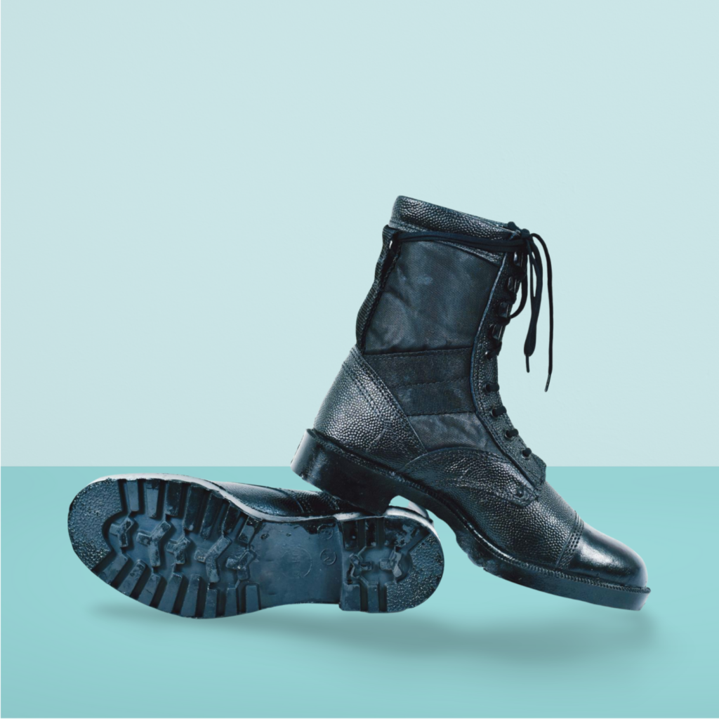 Boot high ankle direct vulcanized sole